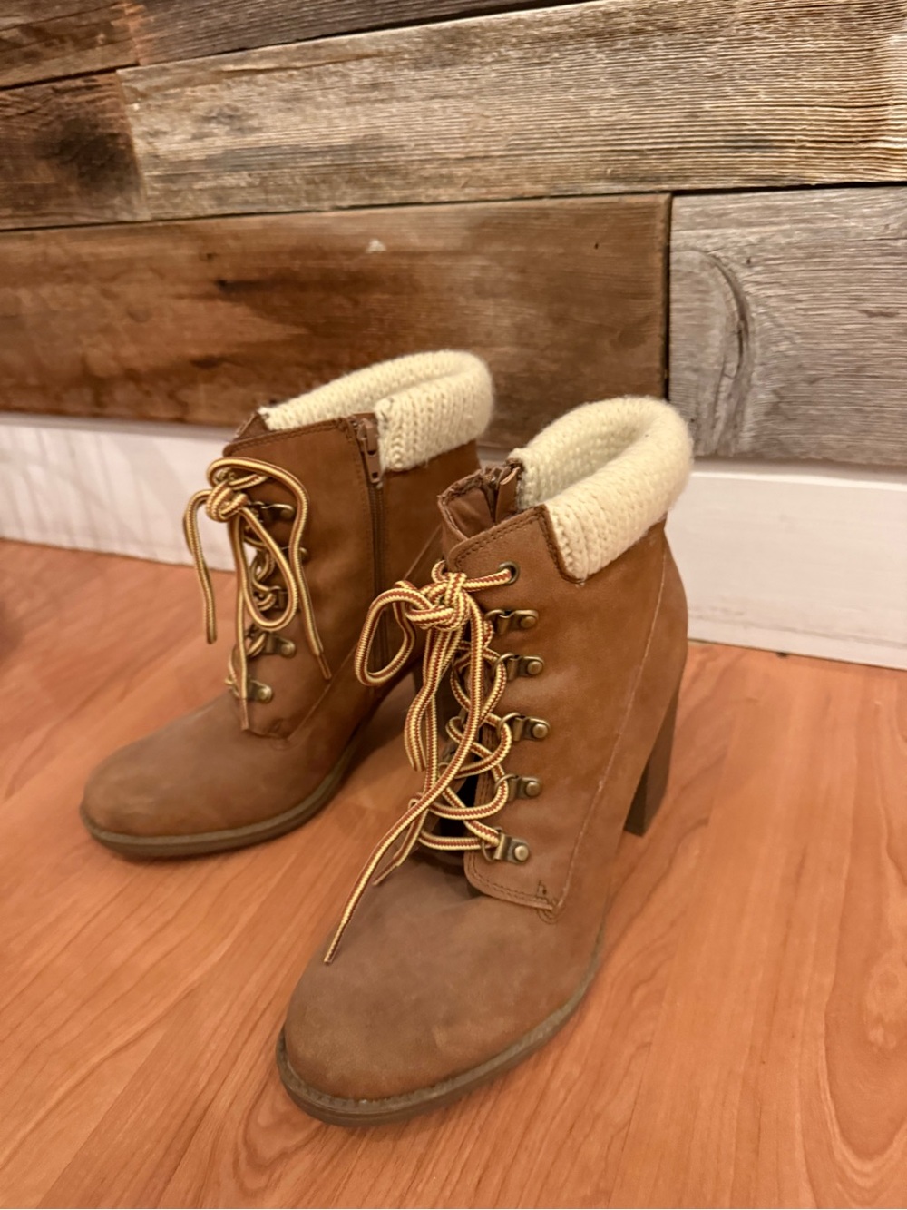 Women's Brown Lace-Up Heeled Ankle Boots with Knit Collar